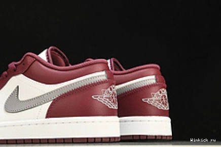 White 1 Low Bordeaux Jordan 1029